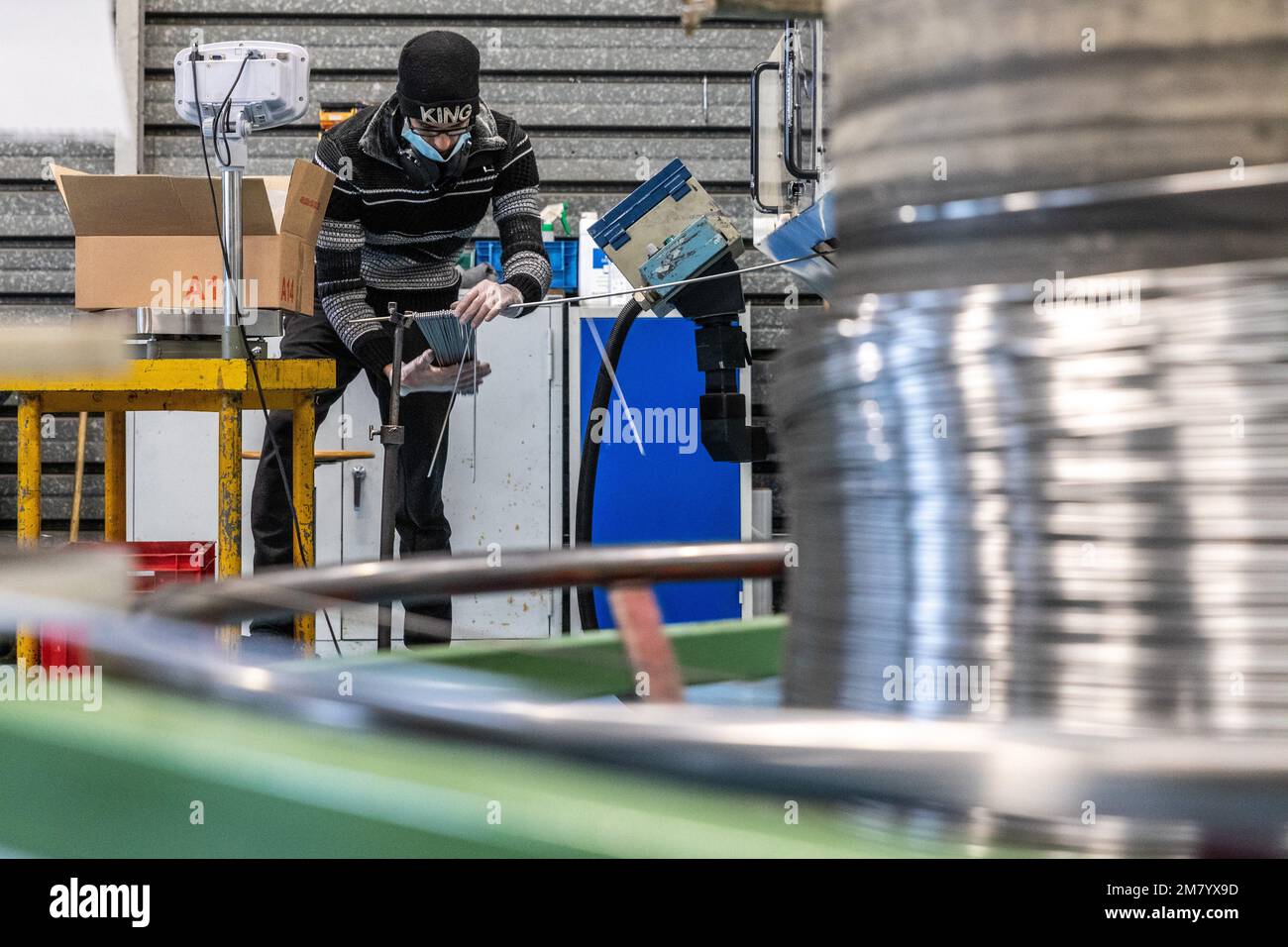 MANUFACTURING OF HOOKS FOR SKEWERS, CALISTEMARQUIS COMPANY