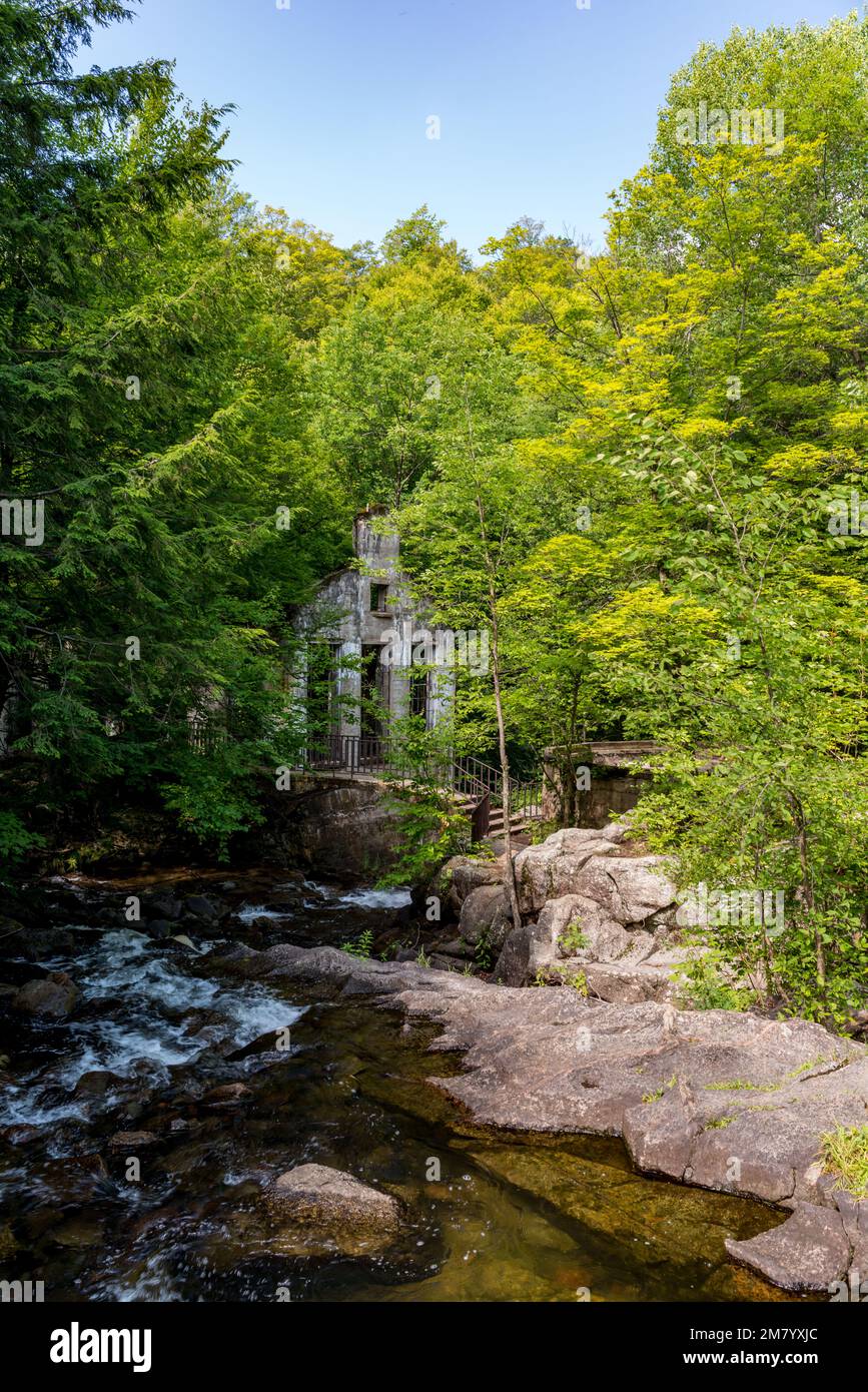 Ruines Carbide Willson, Chelsea, Québec, Canada Stock Photo