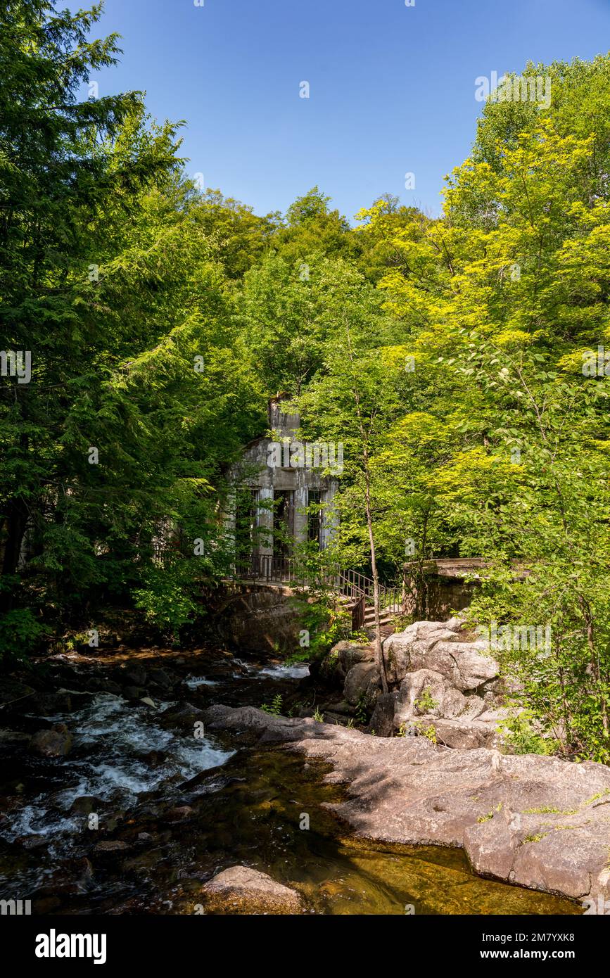 Ruines Carbide Willson, Chelsea, Québec, Canada Stock Photo