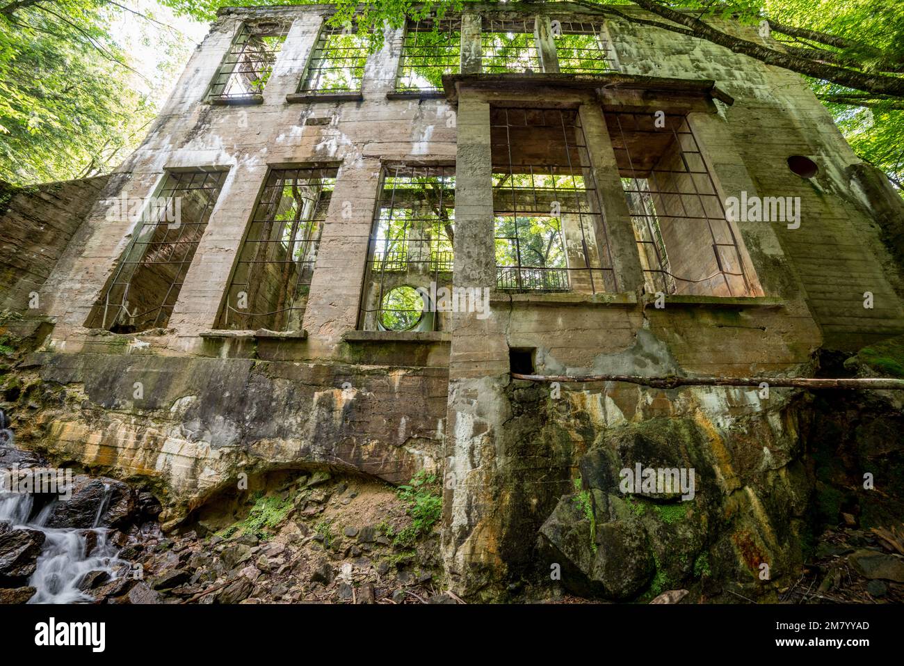 Ruines Carbide Willson, Chelsea, Québec, Canada Stock Photo