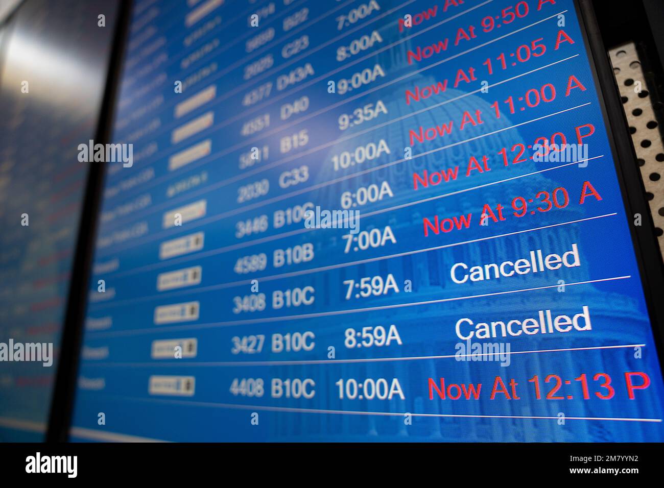 Washington, USA. 11th Jan, 2023. A flight information screen is seen at Ronald Reagan Washington National Airport in Arlington, Virginia, the United States, Jan. 11, 2023. The Federal Aviation Administration (FAA) said Wednesday morning it is lifting the ground stop as normal air traffic operations are resuming gradually across the United States following a system outage. The FAA, which regulates all aspects of civil aviation in the country, wrote in its latest update that it continues to look into the cause of the initial problem. Credit: Liu Jie/Xinhua/Alamy Live News Stock Photo