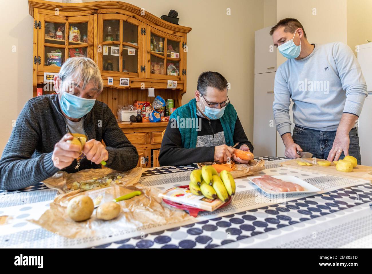 cooking-activities-for-the-residents-care-home-for-adults-with