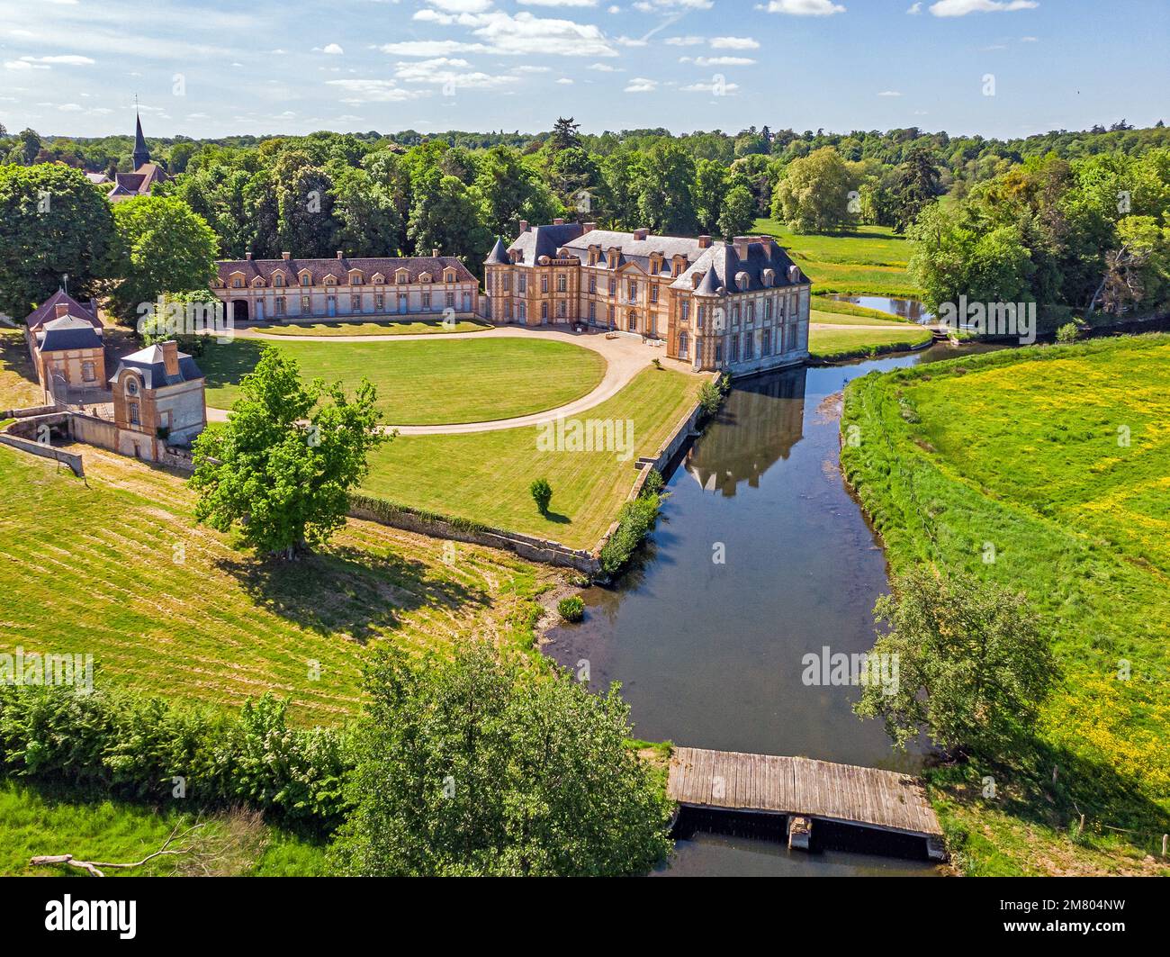 Avre bridge hires stock photography and images Alamy