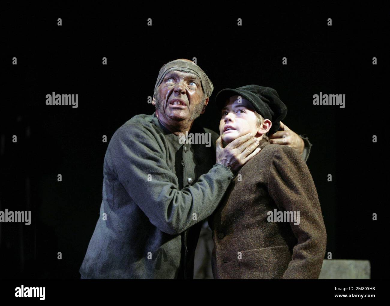 lr Roger Sloman (Magwitch), Harry Davies (Young Pip) in GREAT
