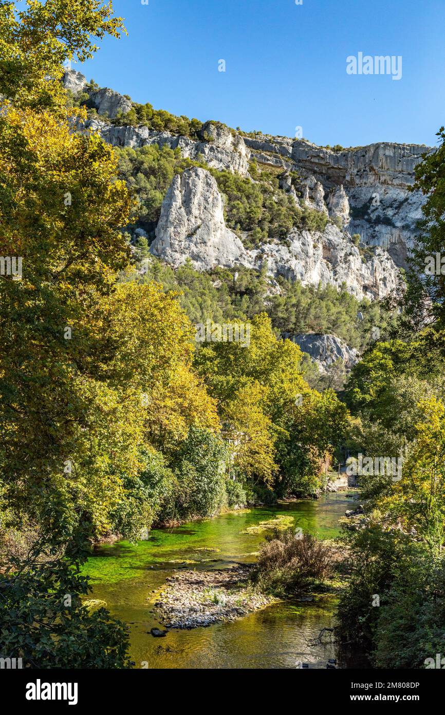 THE RIVER, FONTAINEDEVAUCLUSE, FRANCE Stock Photo Alamy