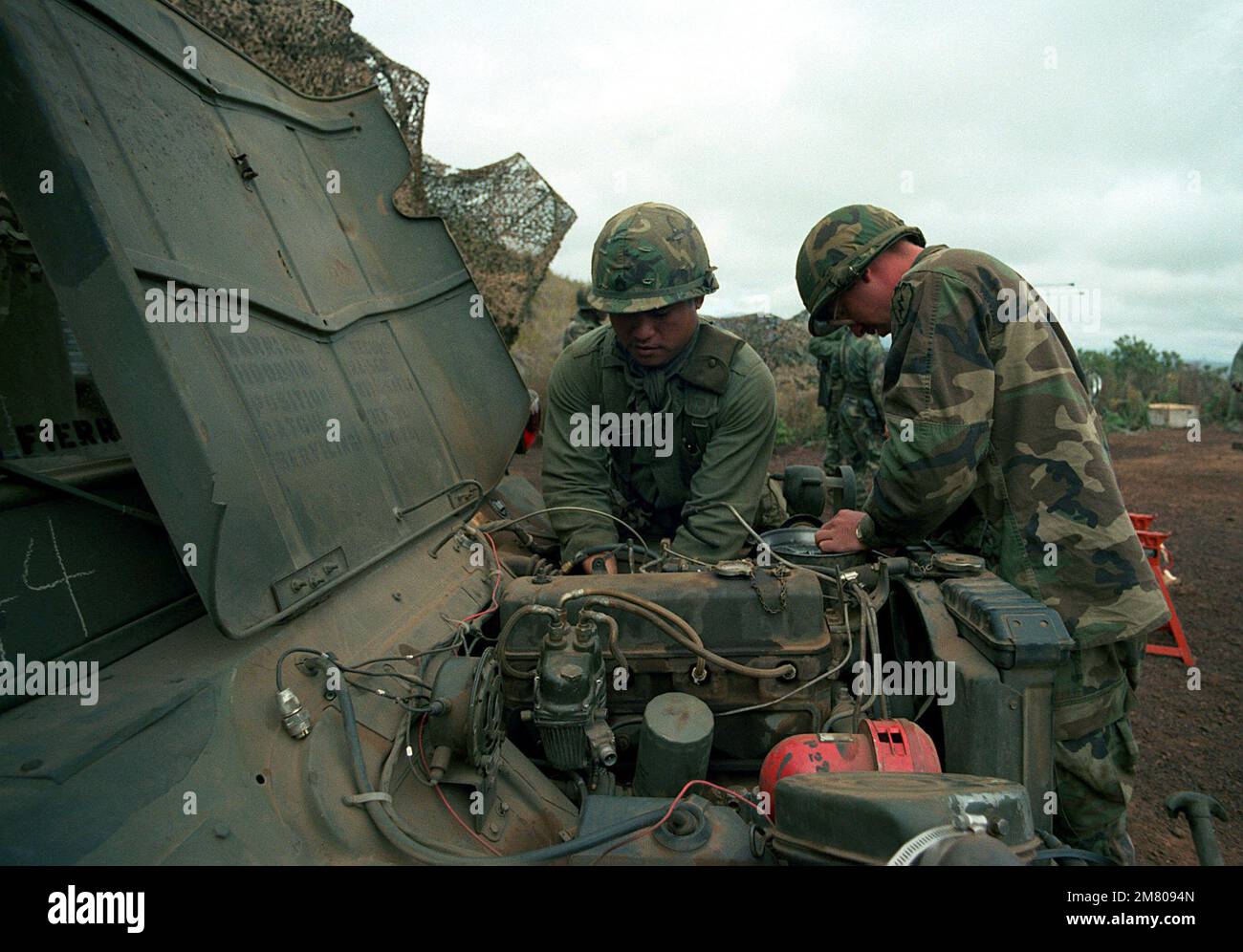 Staff training hi hi-res stock photography and images - Alamy