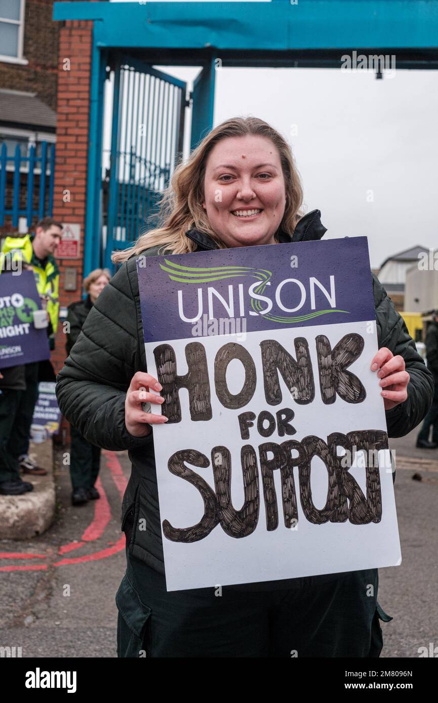 Unison Members 11 Jan 2023, Ambulance Unison members Strike outside The Depford ...
