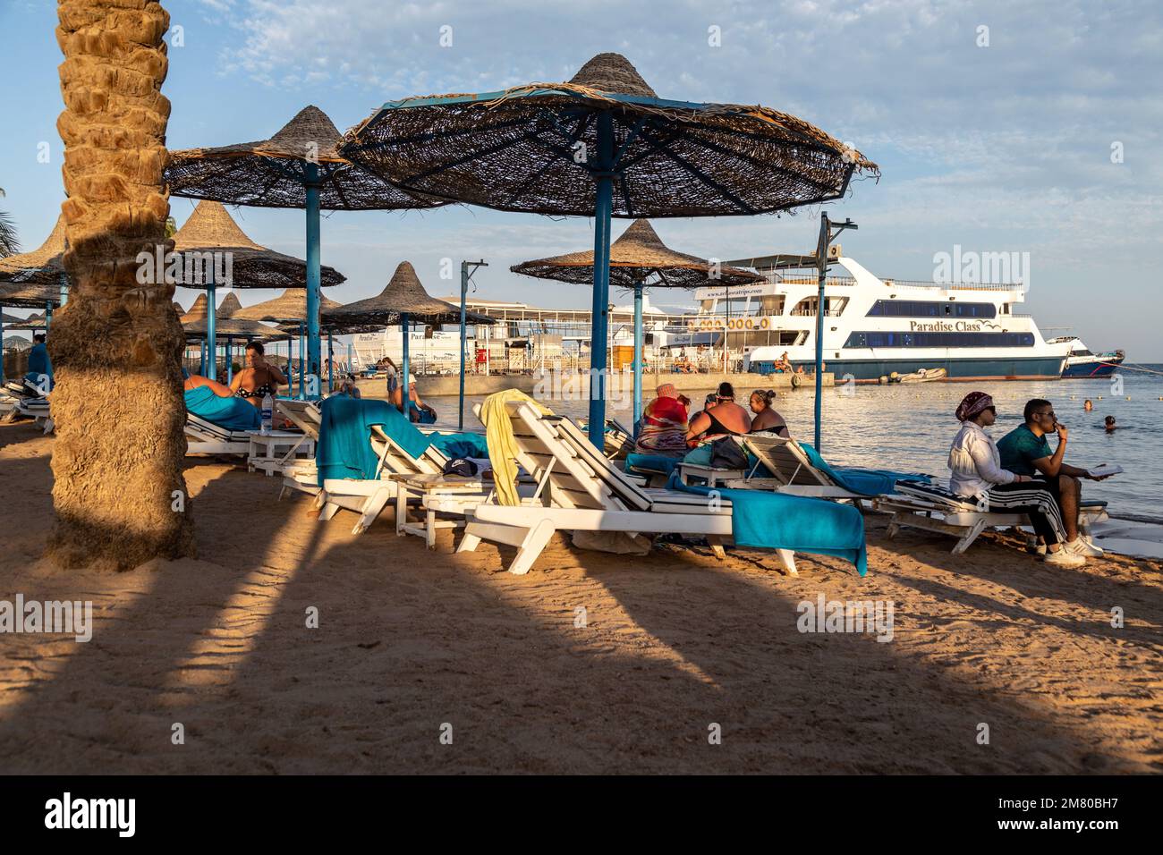 Marlin inn beach resort hi-res stock photography and images - Alamy