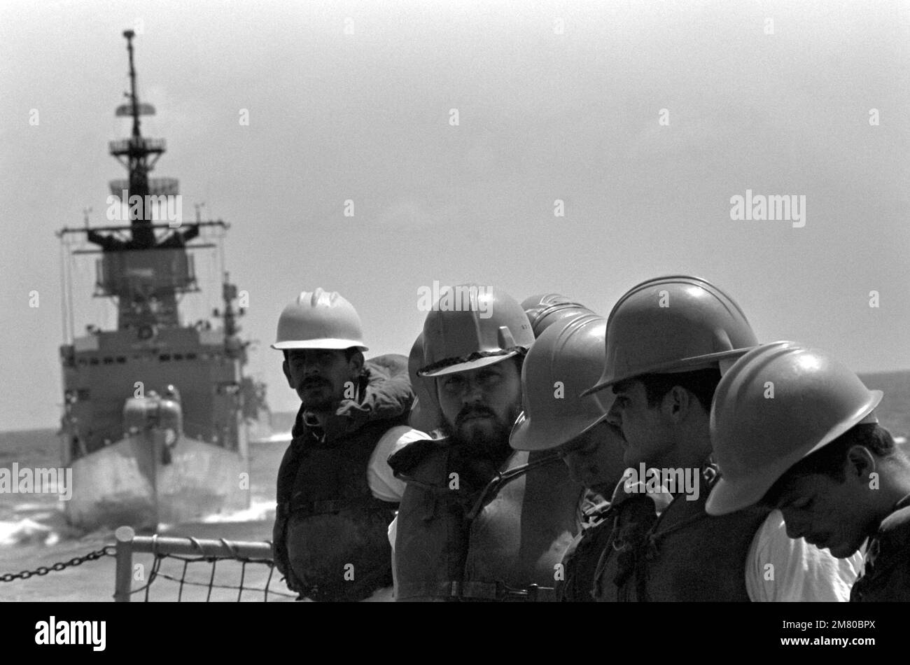 Linehandles aboard the knox class frigate USS WHIPPLE (FF 1062) prepare