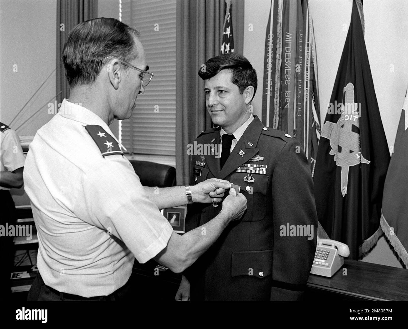 Major general robert b solomon hi-res stock photography and images - Alamy