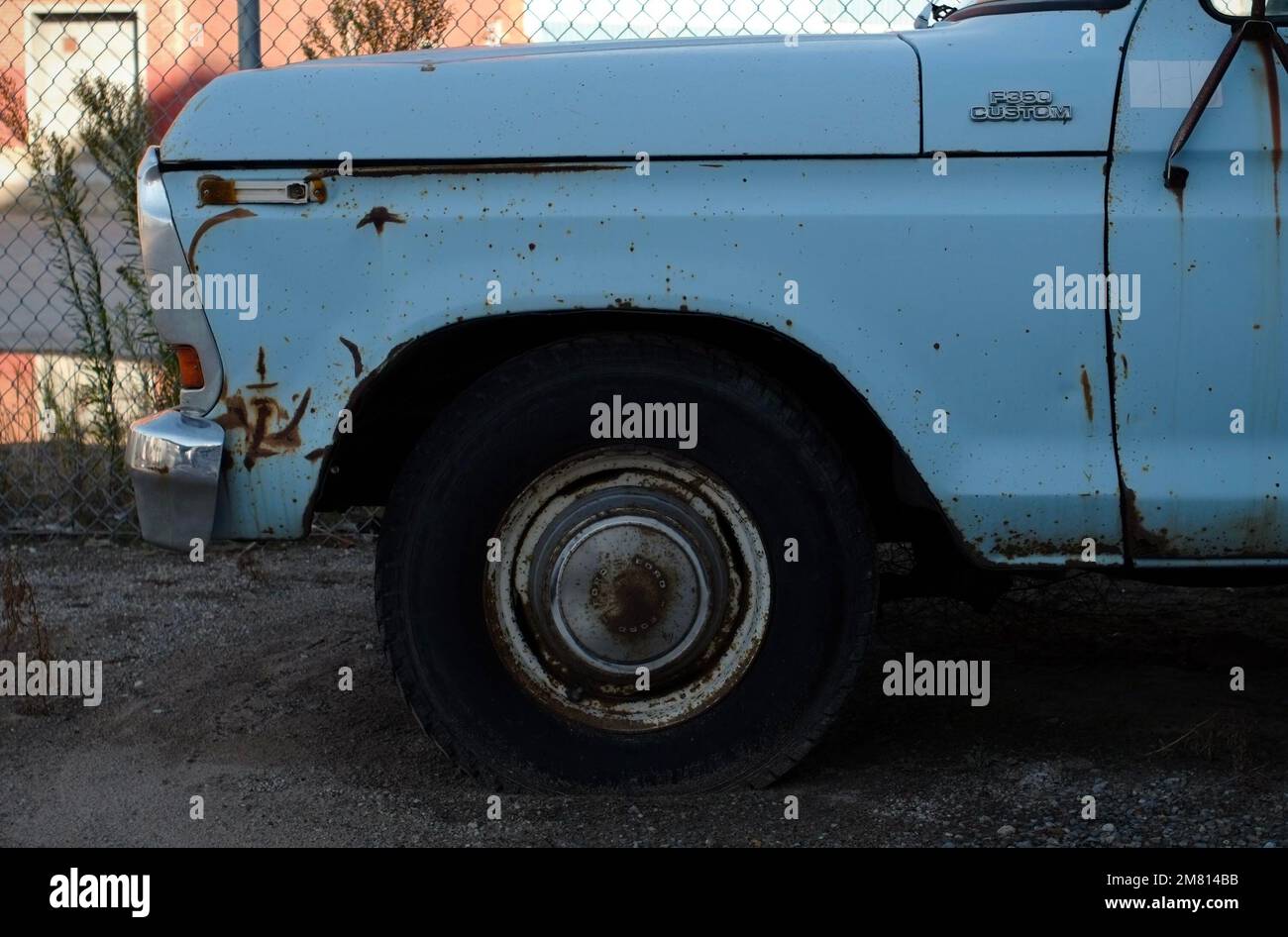 Customized classic pickup truck -Fotos und -Bildmaterial in hoher