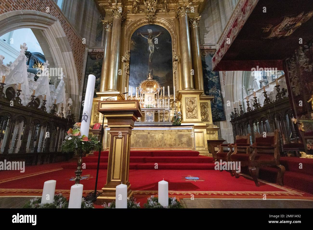 Wawel Cathedral altar, Krakow Poland; The ornate altar , Wawel Cathedral interior. Krakow Poland Europe Stock Photo