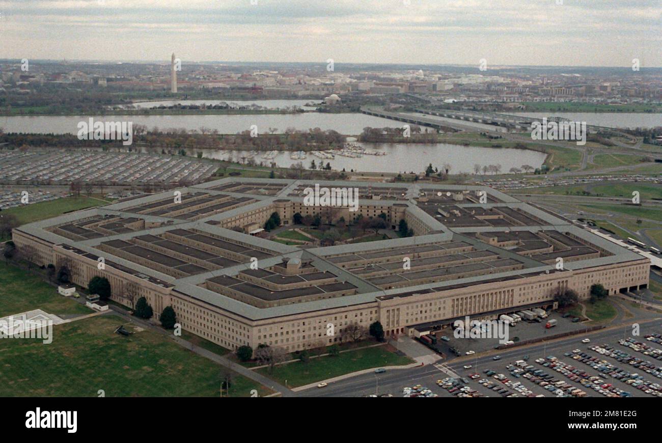 An aerial view of the Pentagon. Base: Pentagon State: District Of Columbia (DC) Country: United States Of America (USA) Stock Photo