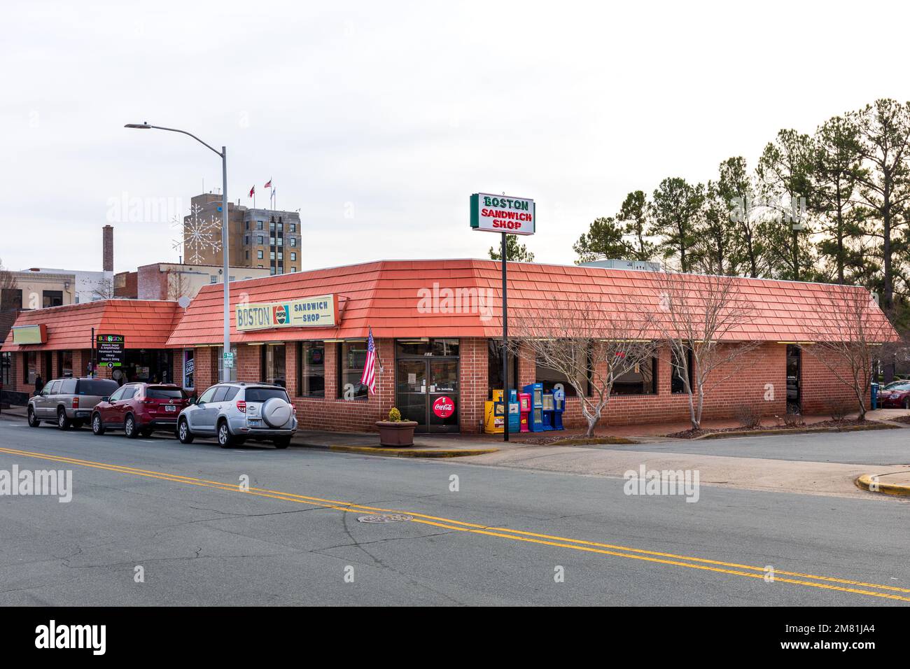 BURLINGTON, NC, USA2 JAN 2023 The Boston Sandwich Shop on Front