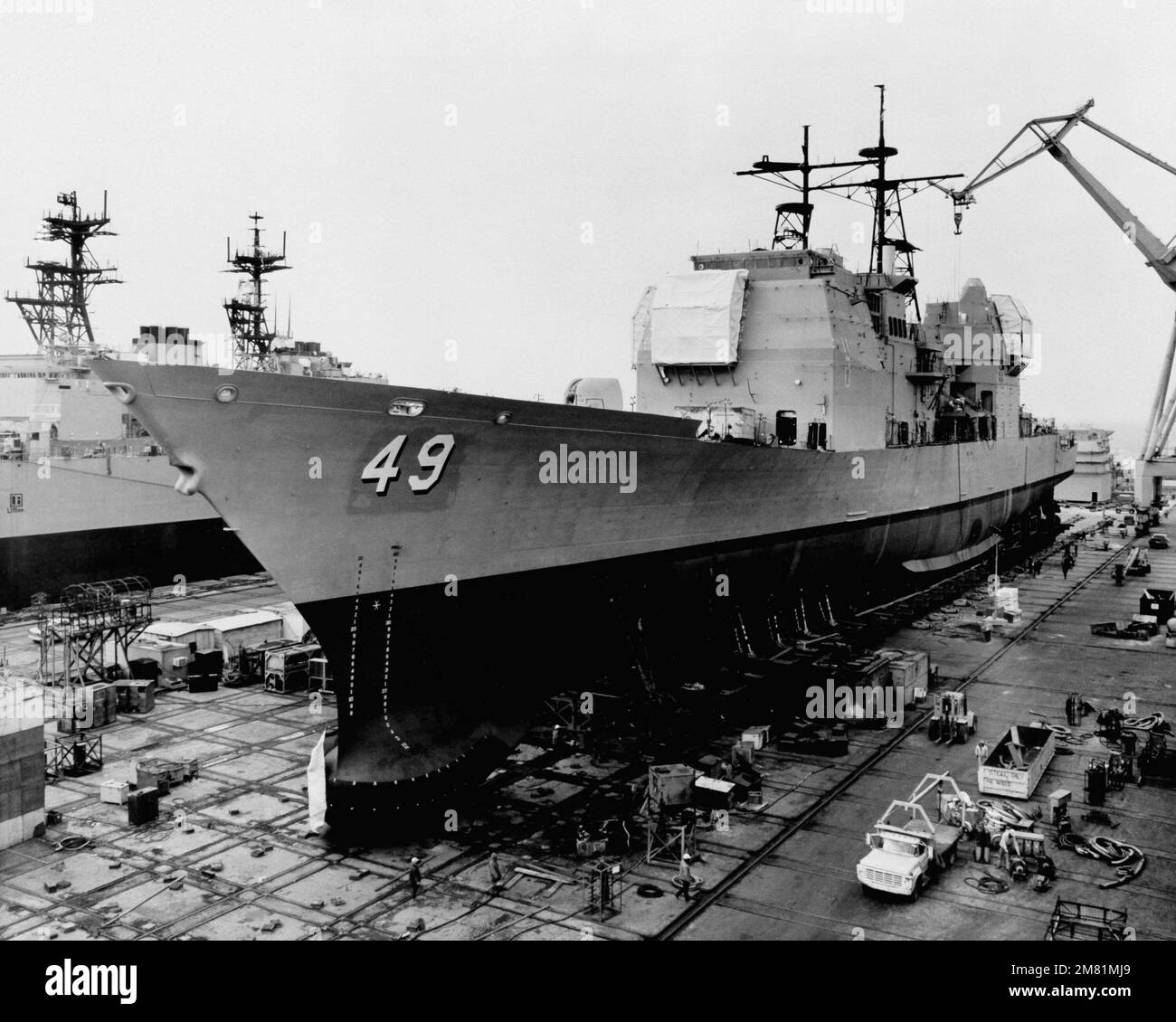 A port bow view of the Aegis guided missile cruiser USS VINCENNES (CG