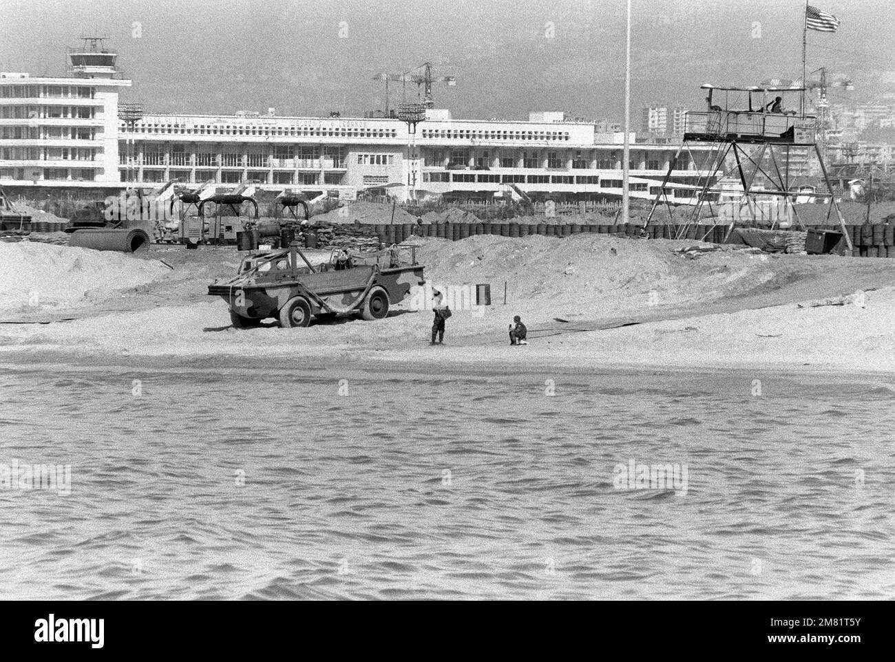 DN-SN-85-00780. Base: Beirut Country: Lebanon (LBN Stock Photo - Alamy