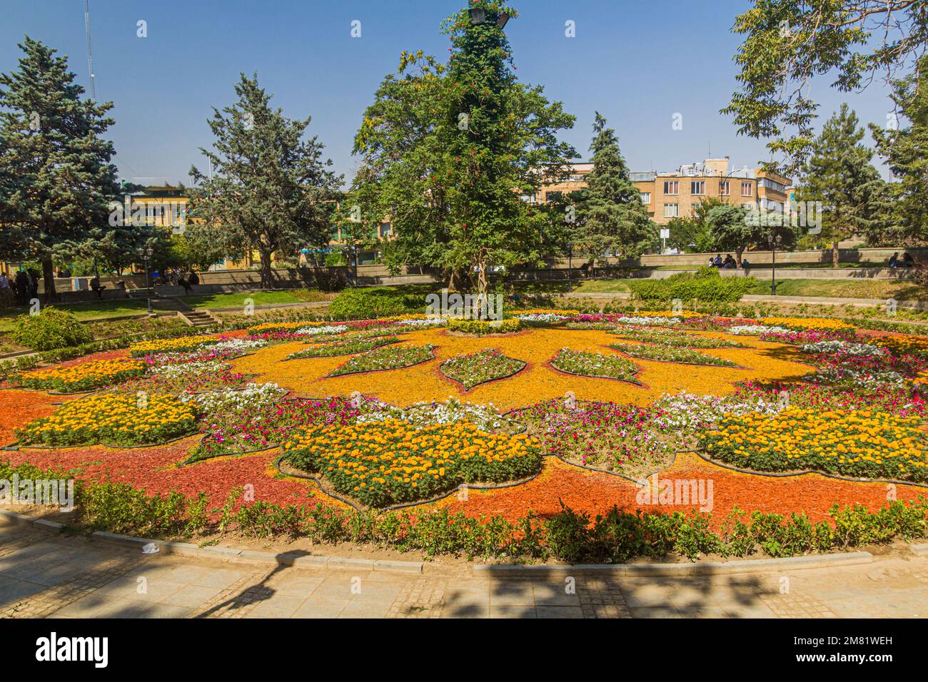 Himadan Ibn Sina (Avicenna) park in Hamadan, Iran Stock Photo - Alamy