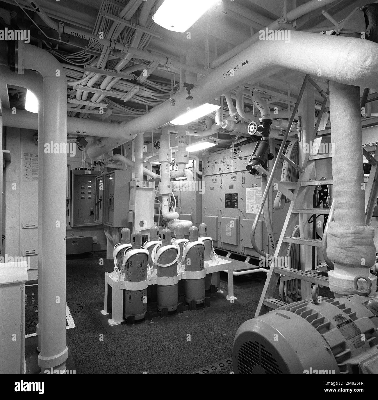 The air conditioning machinery room of the guided missile frigate RENTZ