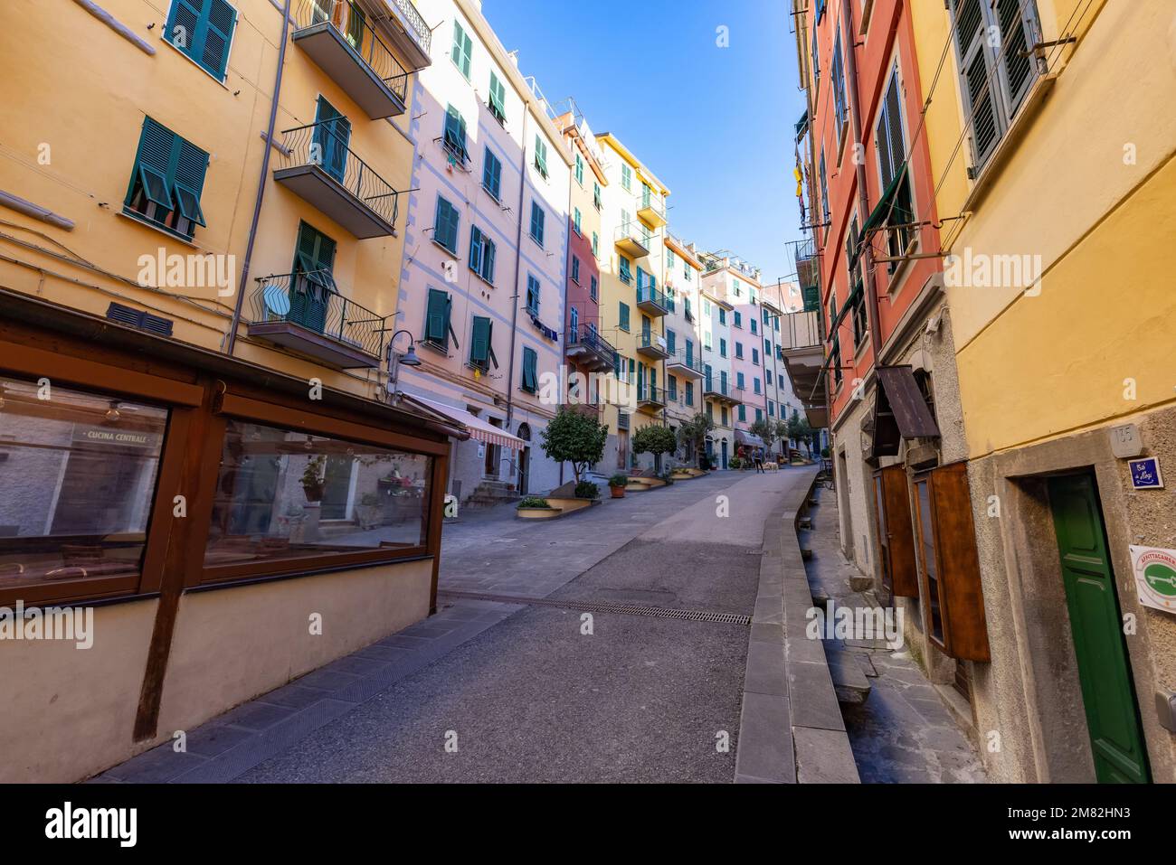 Colorful apartment homes in Riomaggiore, Italy. Cinque Terre Stock