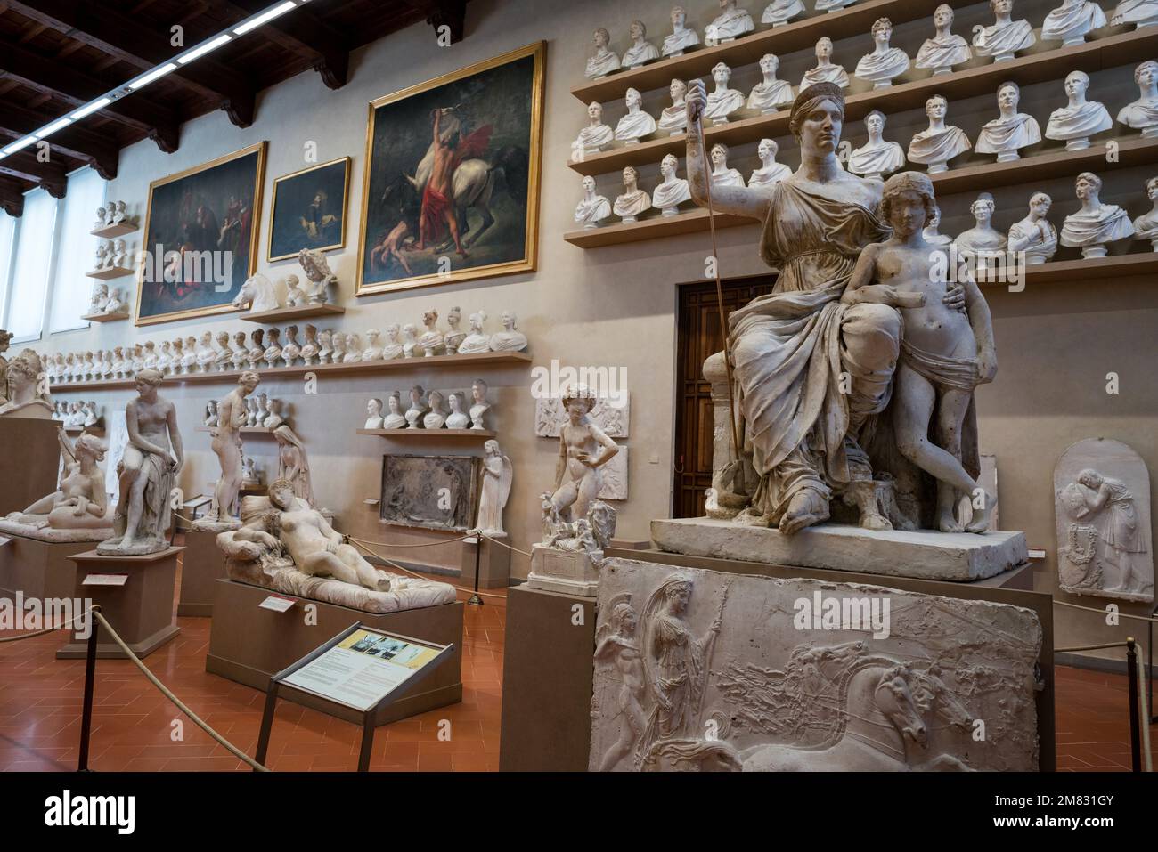 Academy of florence hi-res stock photography and images - Alamy
