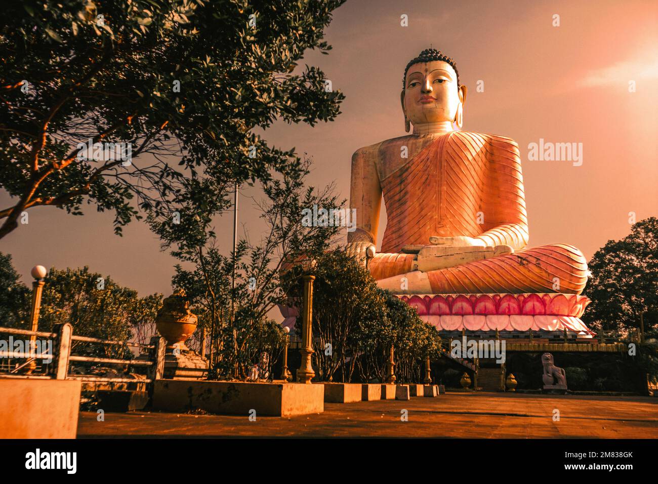 Sri lankan culture hires stock photography and images Alamy