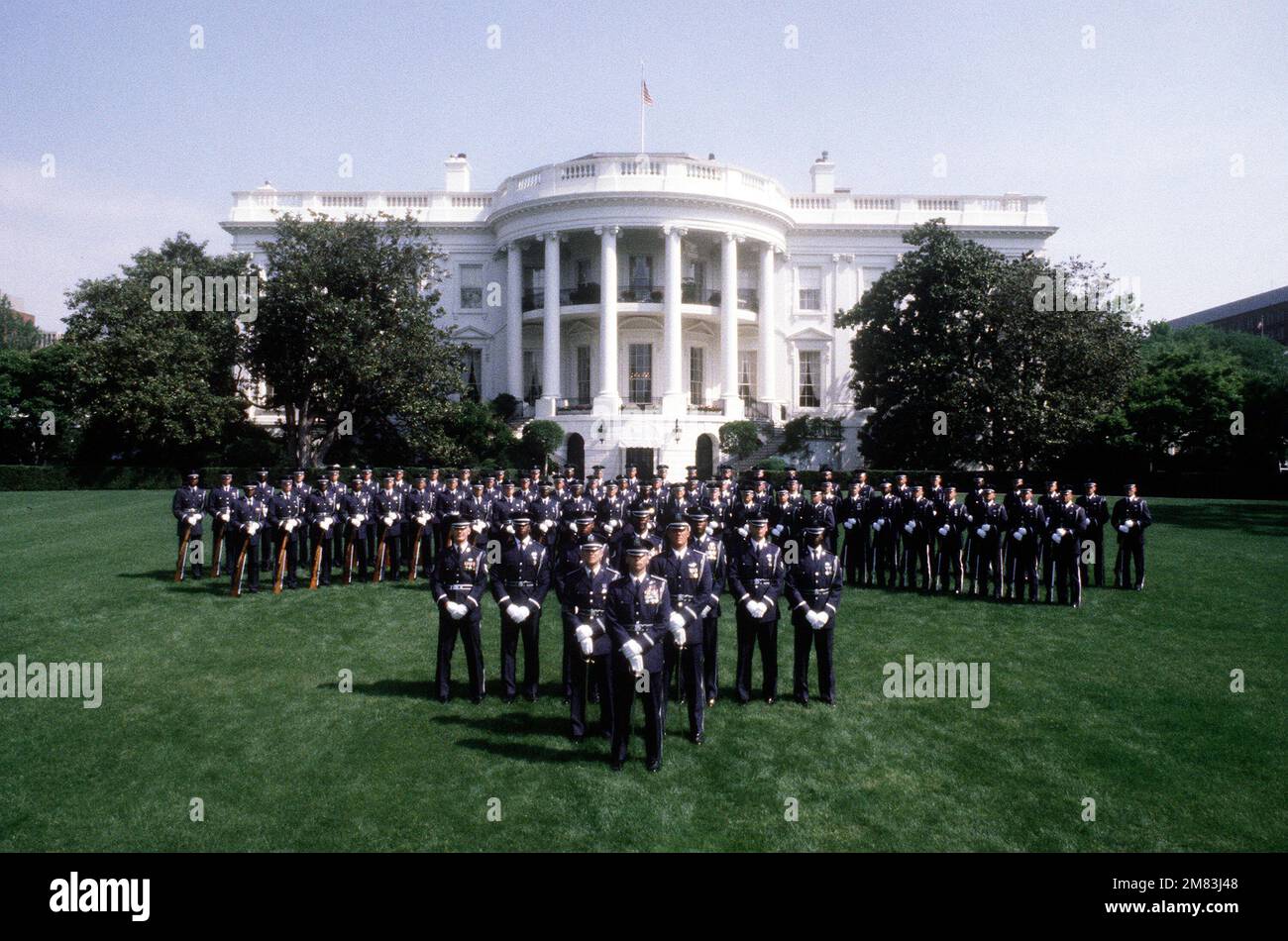 President Guard Guard in white ceremonial hi-res stock photography and images - Alamy