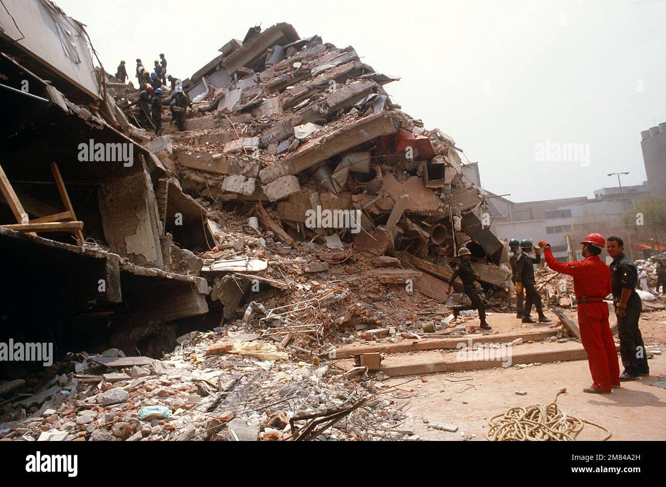 Mexico earthquake aftermath hi-res stock photography and images - Alamy