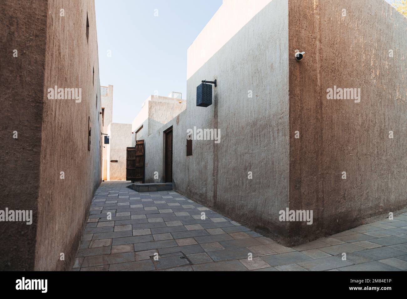 Old Dubai. Traditional Arabic streets in historical Al Fahidi district, Al Bastakiya. Dubai, United Arab Emirates. Stock Photo