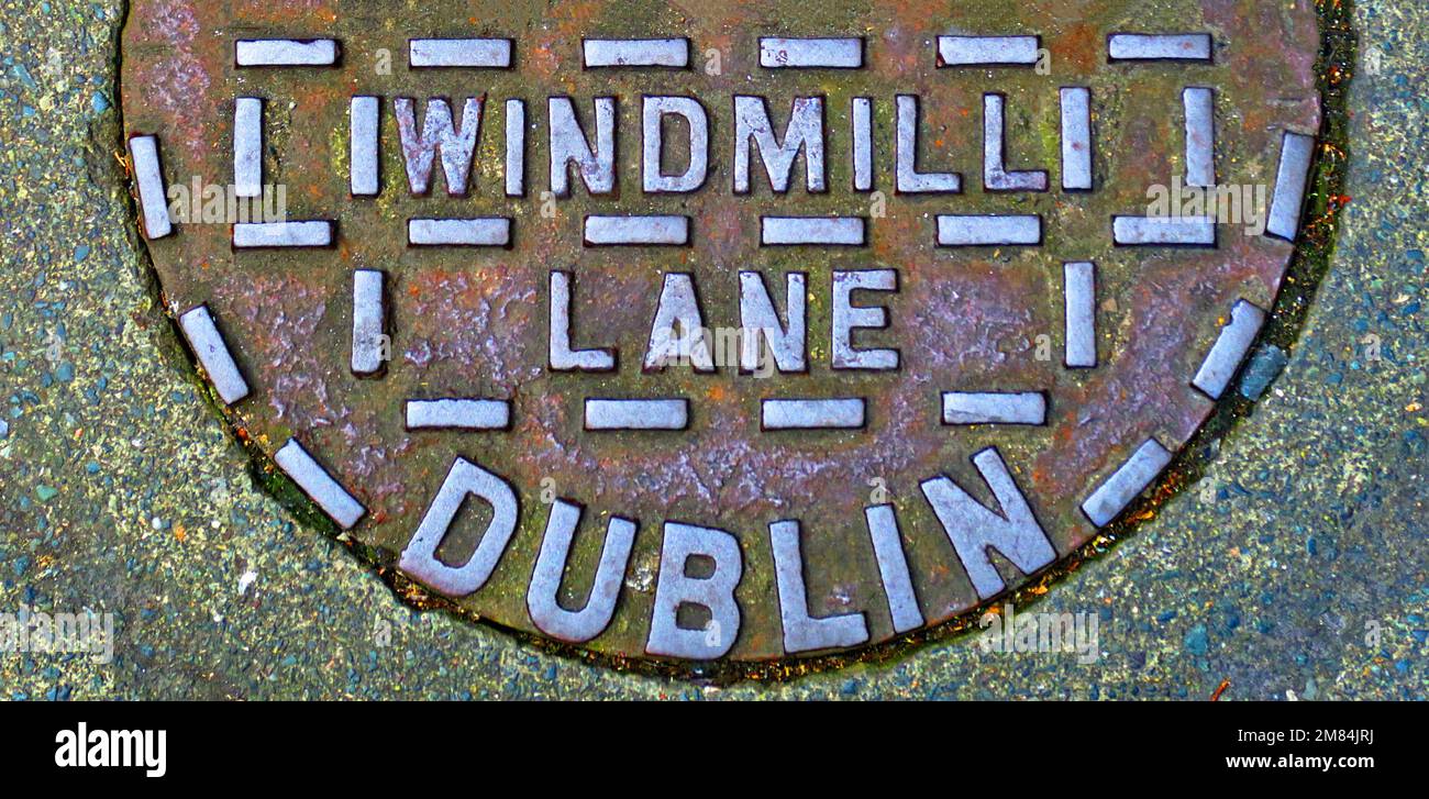 Cast iron Grid embossed with Windmill Lane, Dublin, Tonge & Taggart, South City Foundry, Eire, Ireland Stock Photo