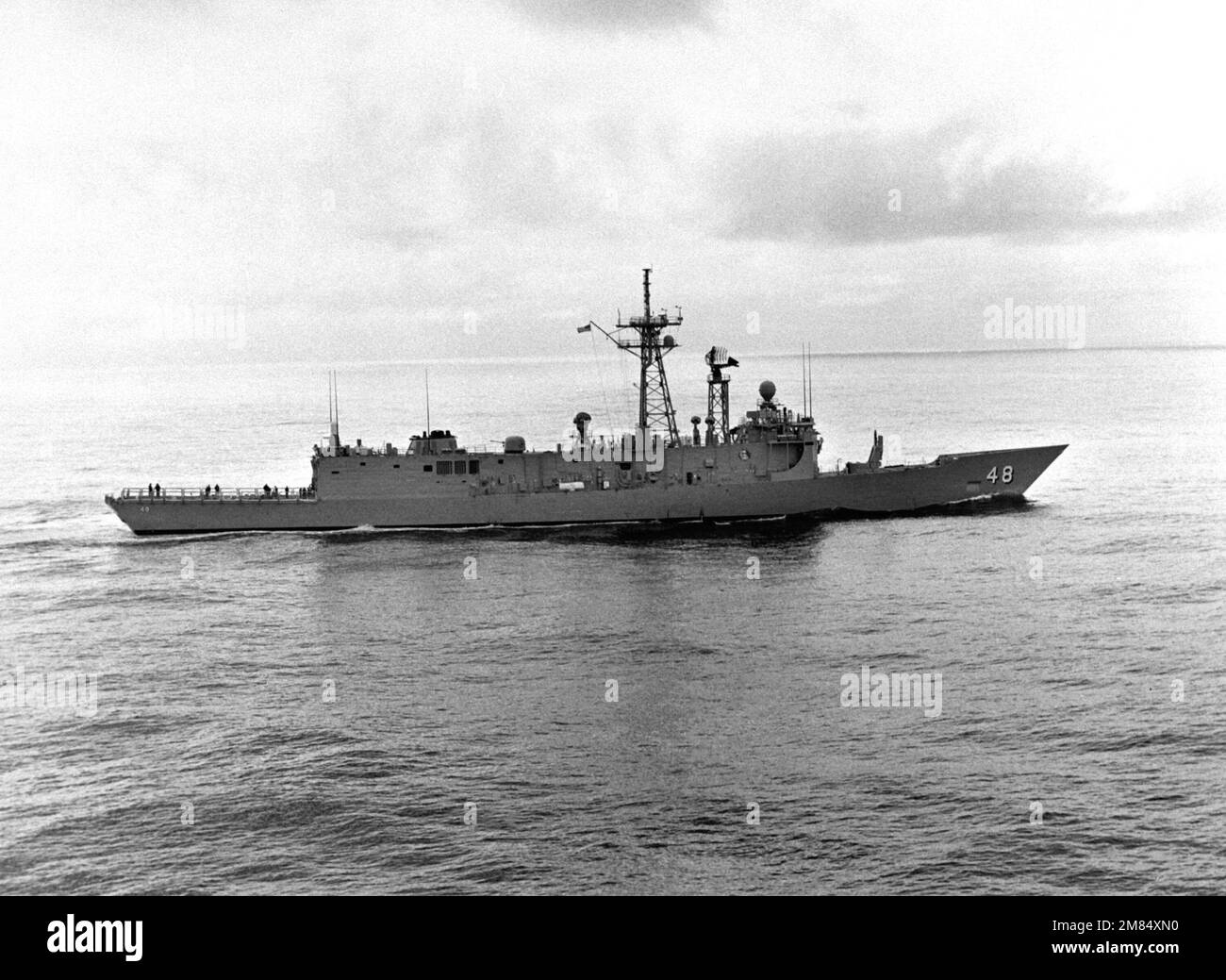 A starboard beam view of the guided missile frigate USS VANDEGRIFT (FFG48) underway. Country