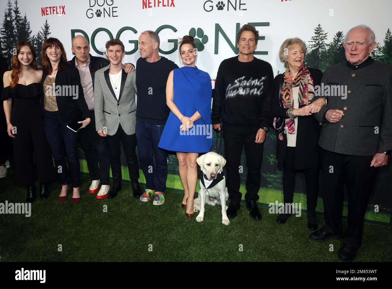 Los Angeles, Ca. 11th Jan, 2023. Johnny Berchtold, Fielding Marshall, Kimberly Williams-Paisley, Baxter, Rob Lowe, Virginia Marshall, John Marshall at the LA Premiere of Dog Gone at The Bay Theater in Los Angeles, California on January 11, 2023. Credit: Faye Sadou/Media Punch/Alamy Live News Stock Photo