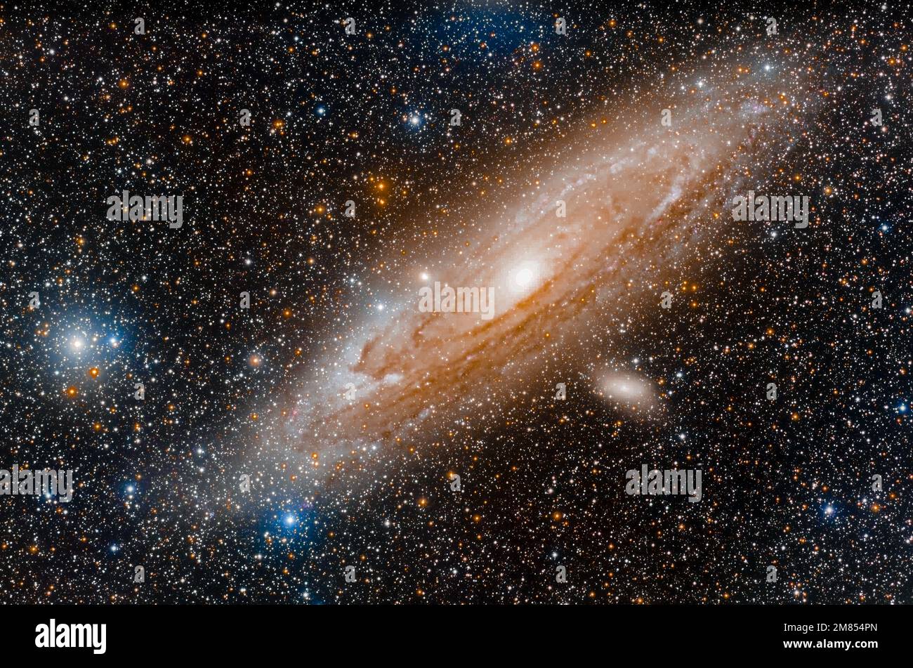 Telescope live hi-res stock photography and images - Alamy
