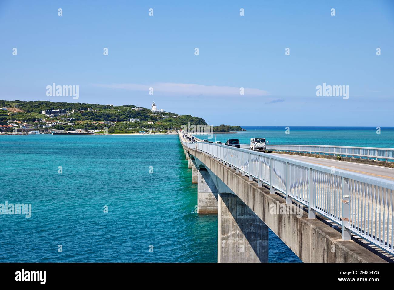 Kouri Big Bridge (古宇利大橋) and Kouri Island (古宇利島); Nakijin, Okinawa, Japan Stock Photo