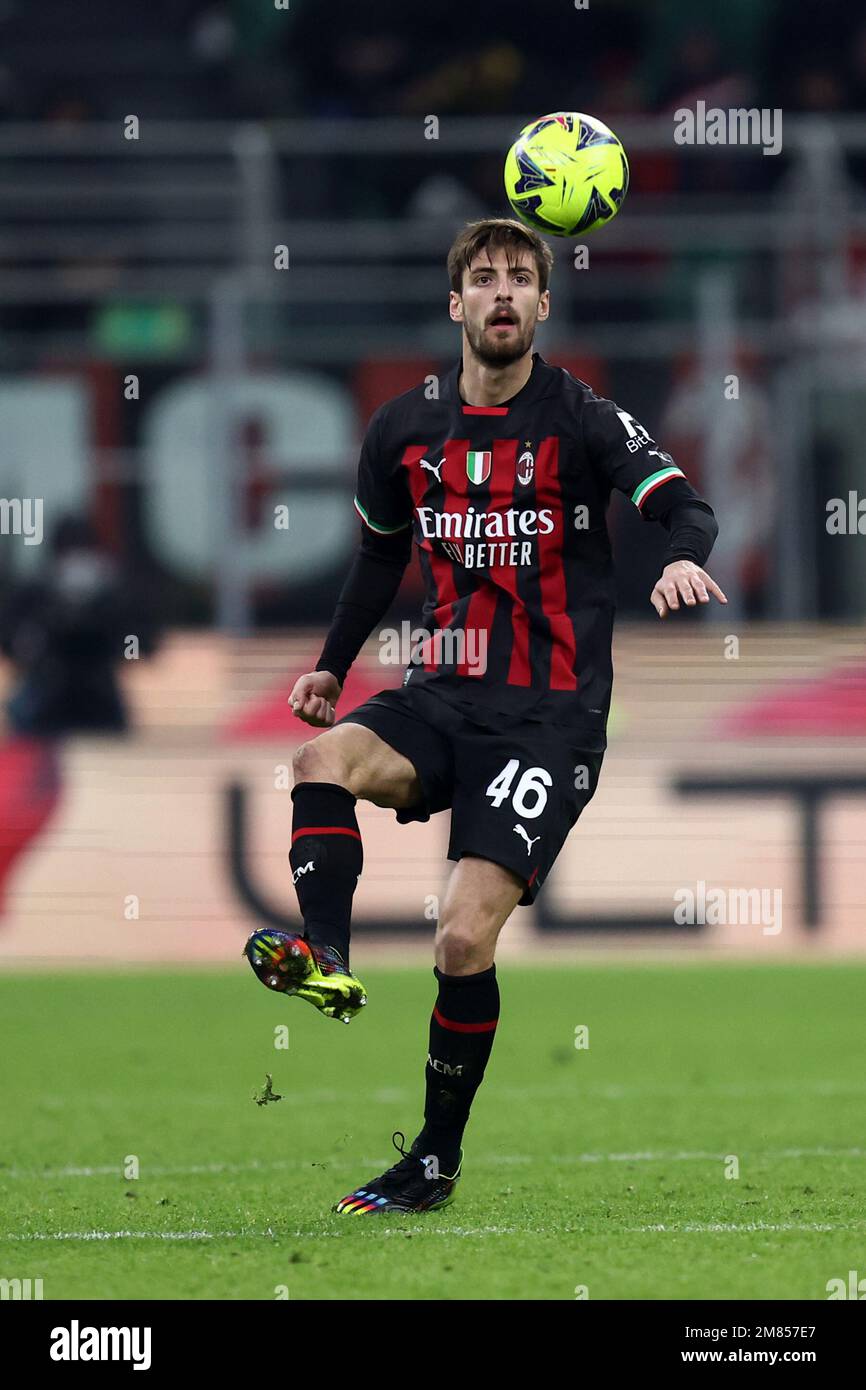 Matteo Gabbia of Ac Milan controls the ball during the Coppa Italia match  beetween Ac Milan and Torino Fc at Stadio Giuseppe Meazza on January 11,  2023 in Milano, Italy Stock Photo - Alamy