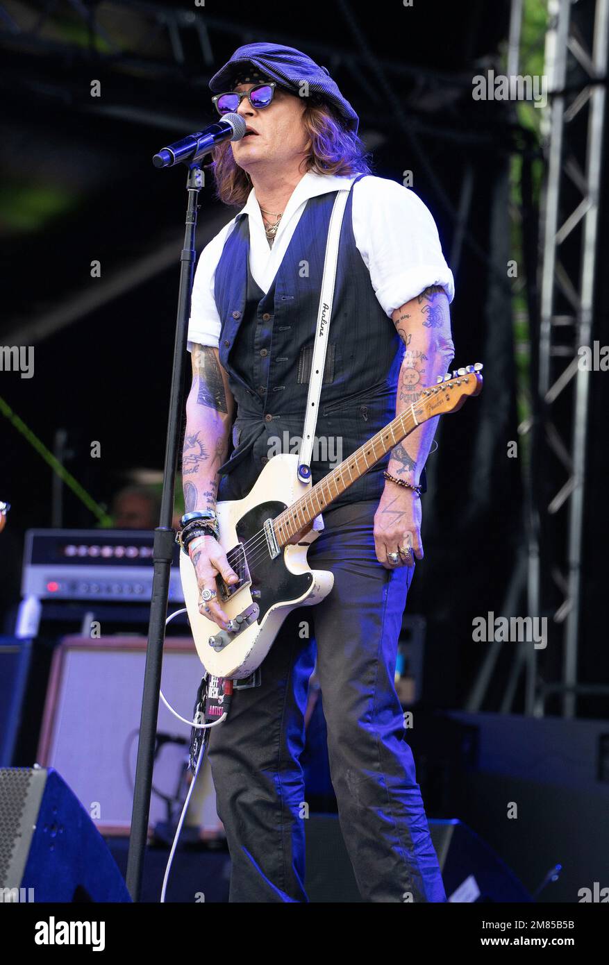Johnny Depp performing with Jeff Beck at the Helsinki Blues Festival in Finland Stock Photo