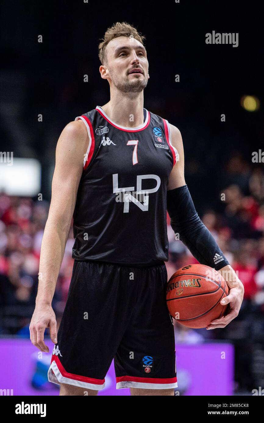 LONDON, ENGLAND - JANUARY 11: Sam Dekker of London Lions during the
