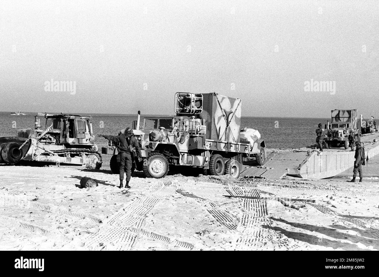 DN-SN-88-01928. Subject Operation/Series: ELCAS (ELEVATED CAUSEWAY