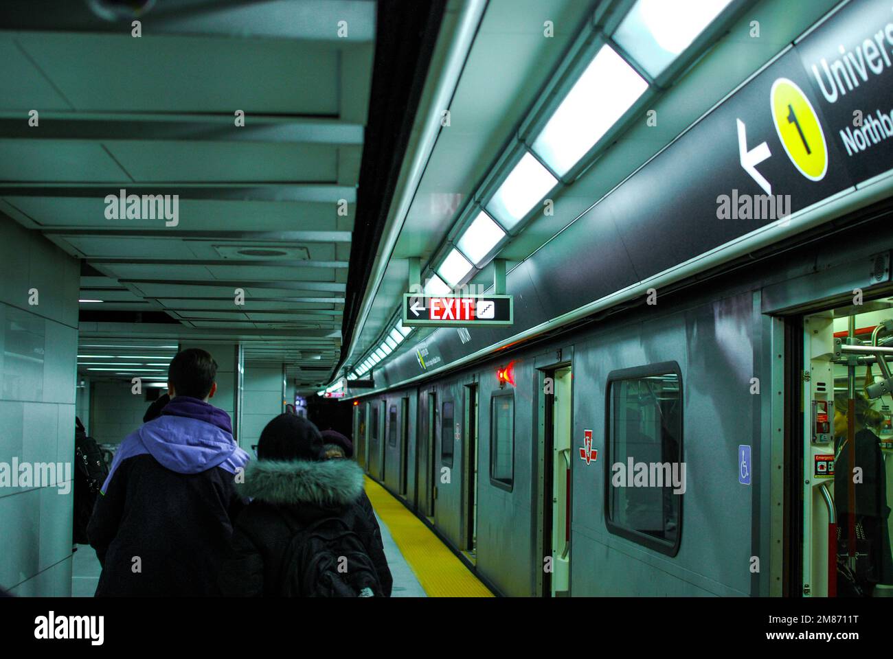 Subway surfers editorial stock photo. Image of communication - 74940223
