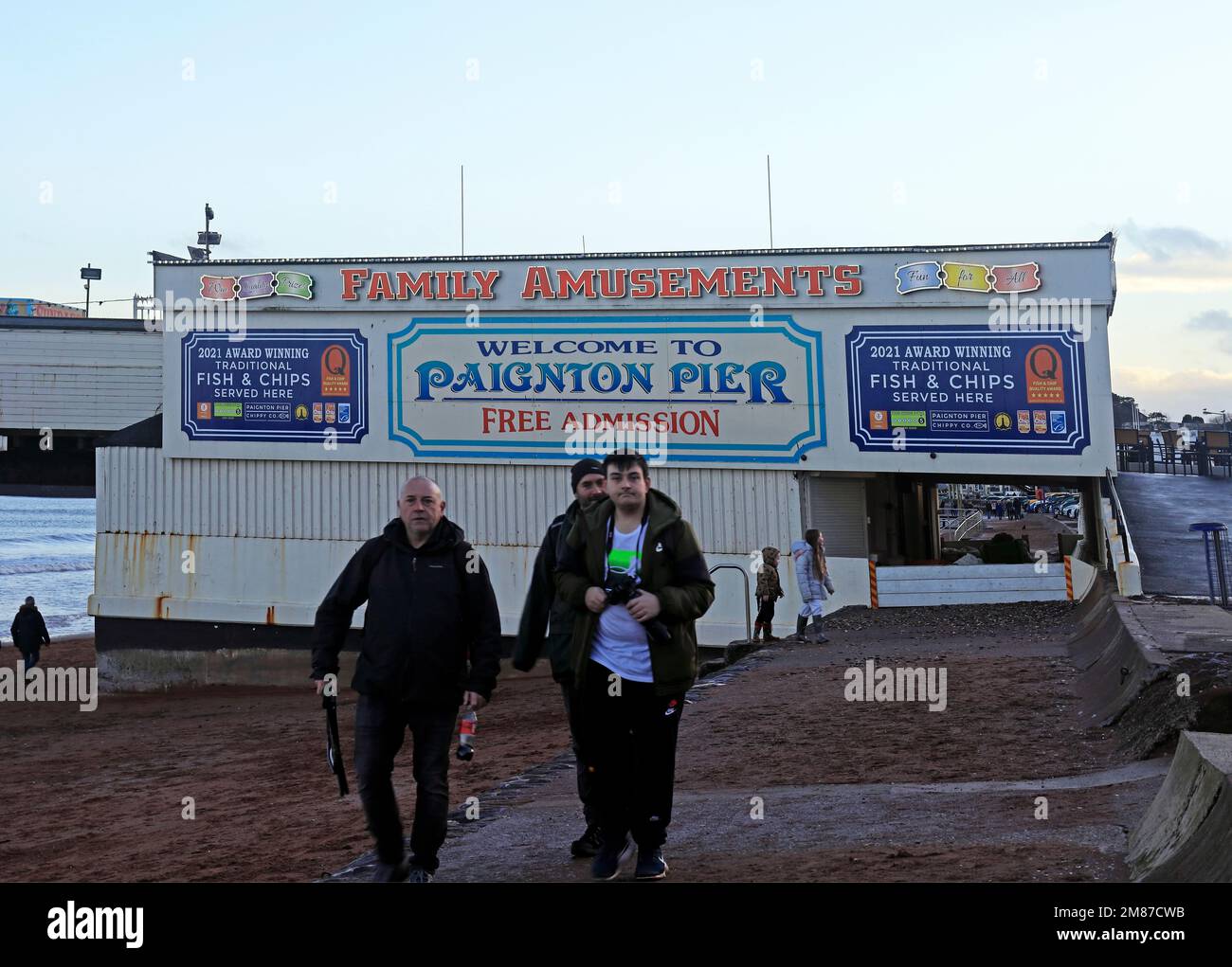 Welcome to Paignton Pier sign, and beach, Taken January 2023. Winter ...