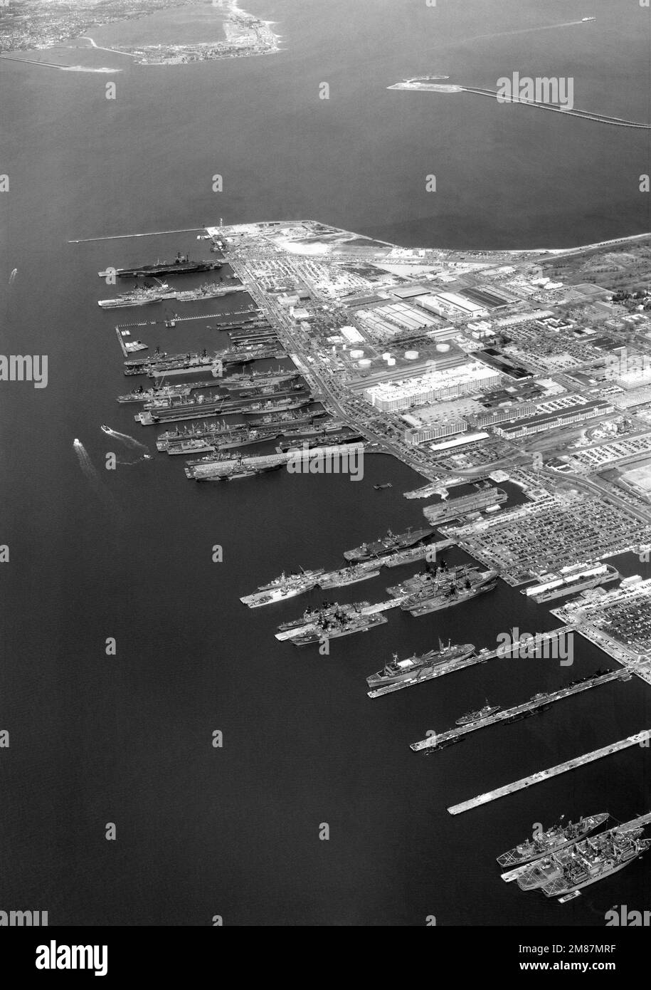 High-Quality Hampton Roads Eye Wallpaper in HD High-Quality Hampton Roads Eye Wallpaper in HD