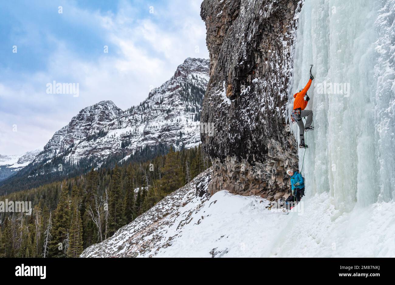 Jed Weber climbing the Fat One Ice climb WI3 Stock Photo