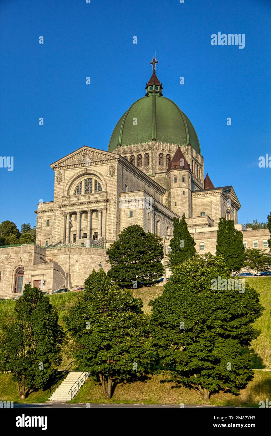 Saint Joseph's Oratory of Mount Royal Stock Photo Alamy