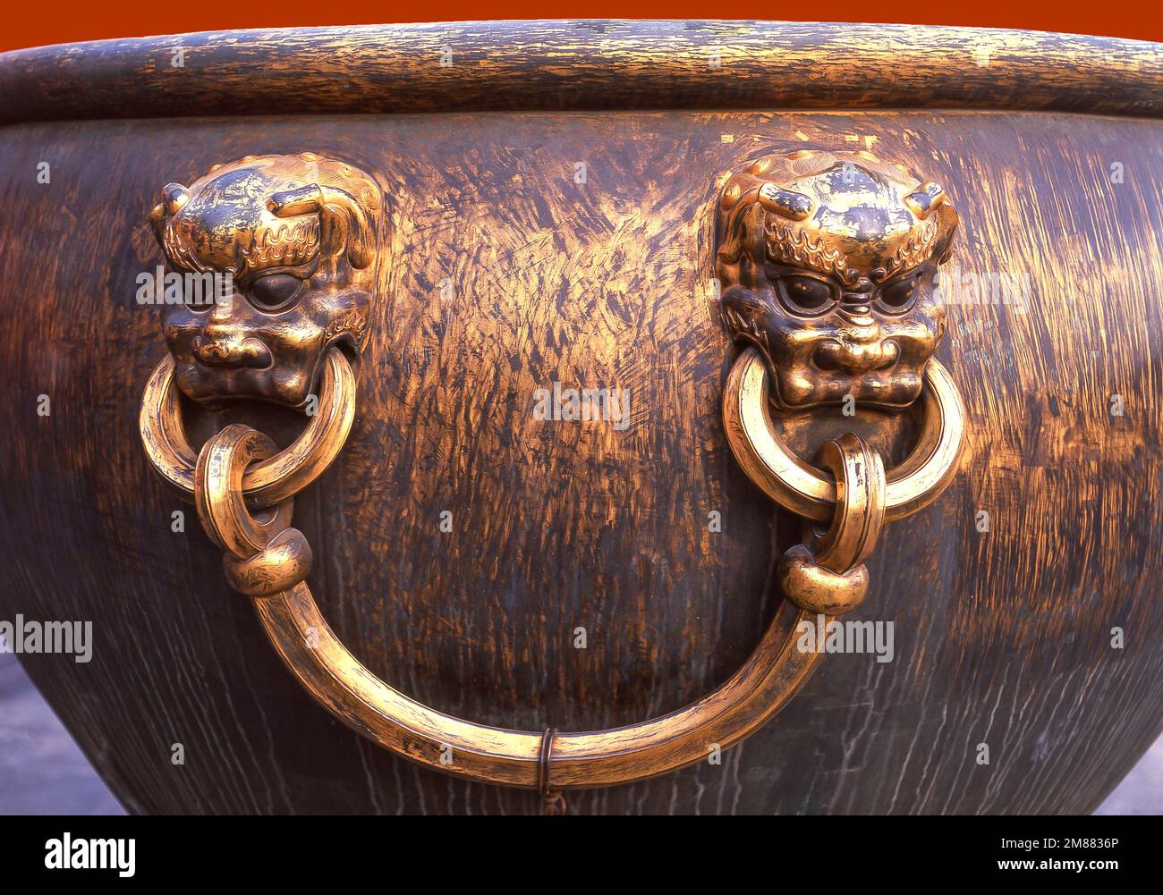Brass pot handle outside Gate of Heavenly Purity, Inner Court of The Forbidden City (Zǐjìnchéng), Dongcheng, Beijing, The People's Republic of China Stock Photo