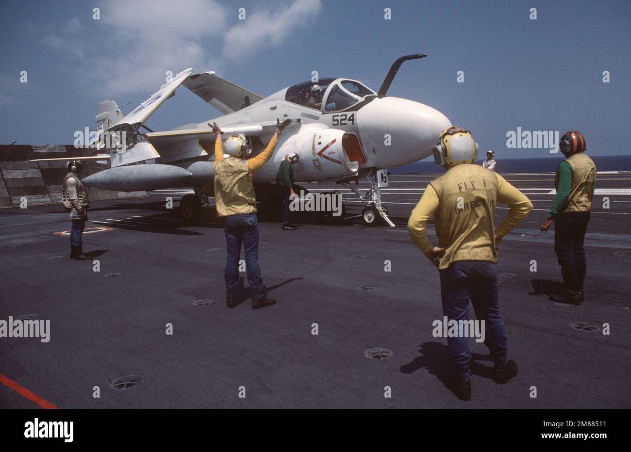 DN-ST-87-10458. Base: USS Dwight D Eisenhower (CVN 69) Country ...