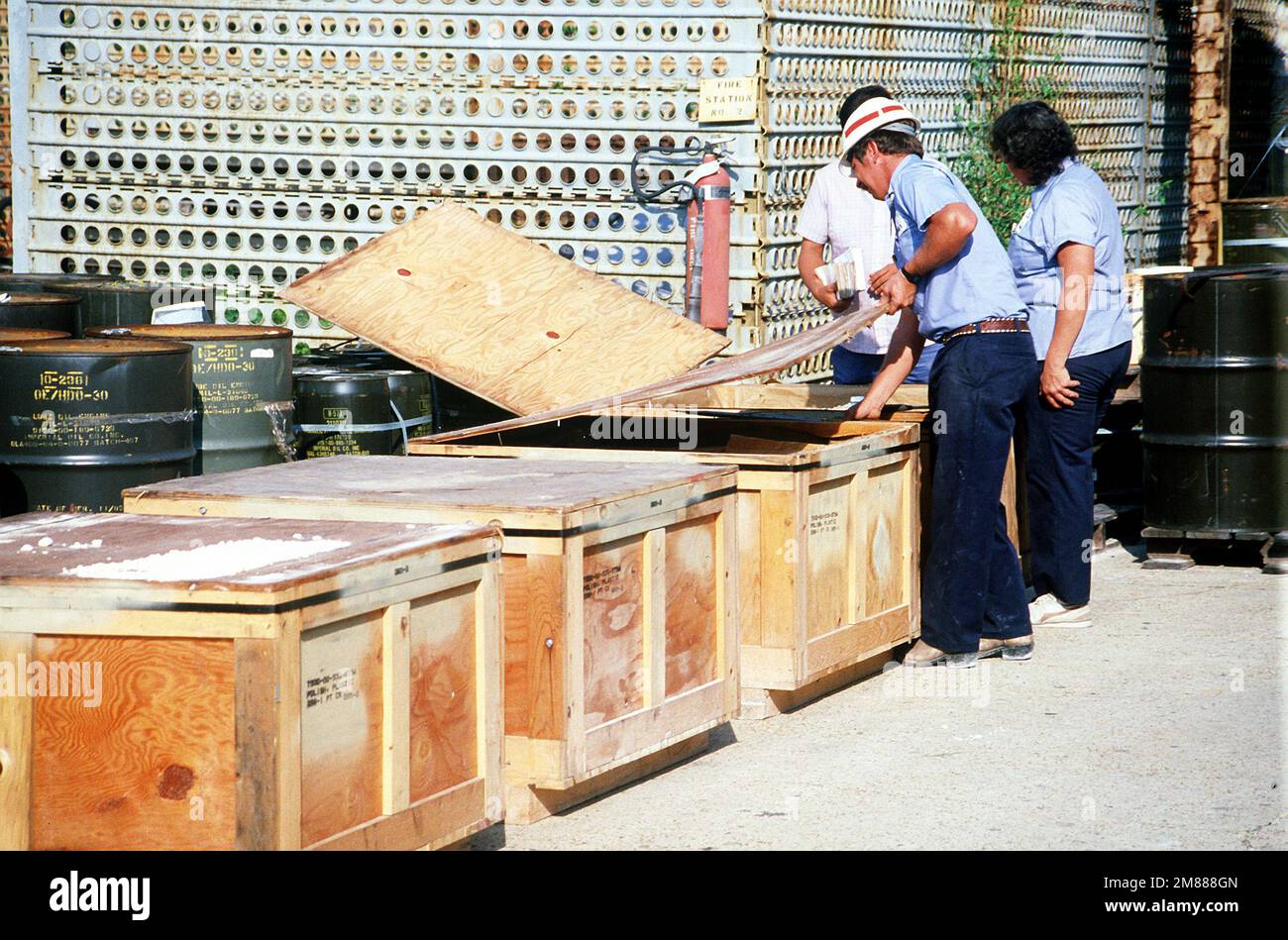 Surplus equipment hires stock photography and images Alamy