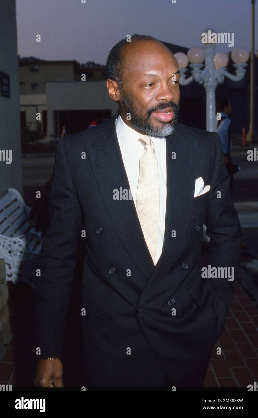 Contact willie brown