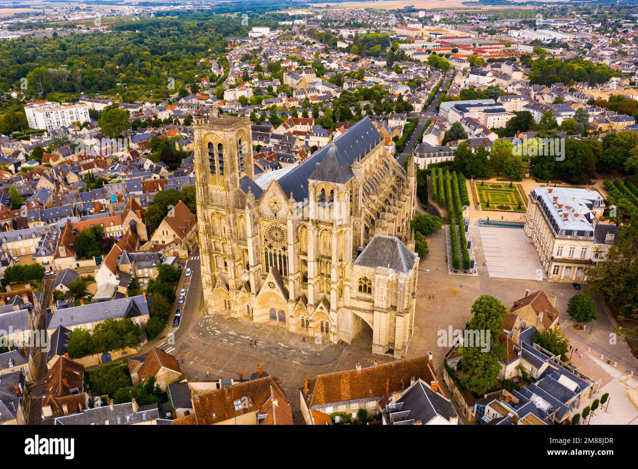 Bourges cathedral aerial hi-res stock photography and images - Alamy