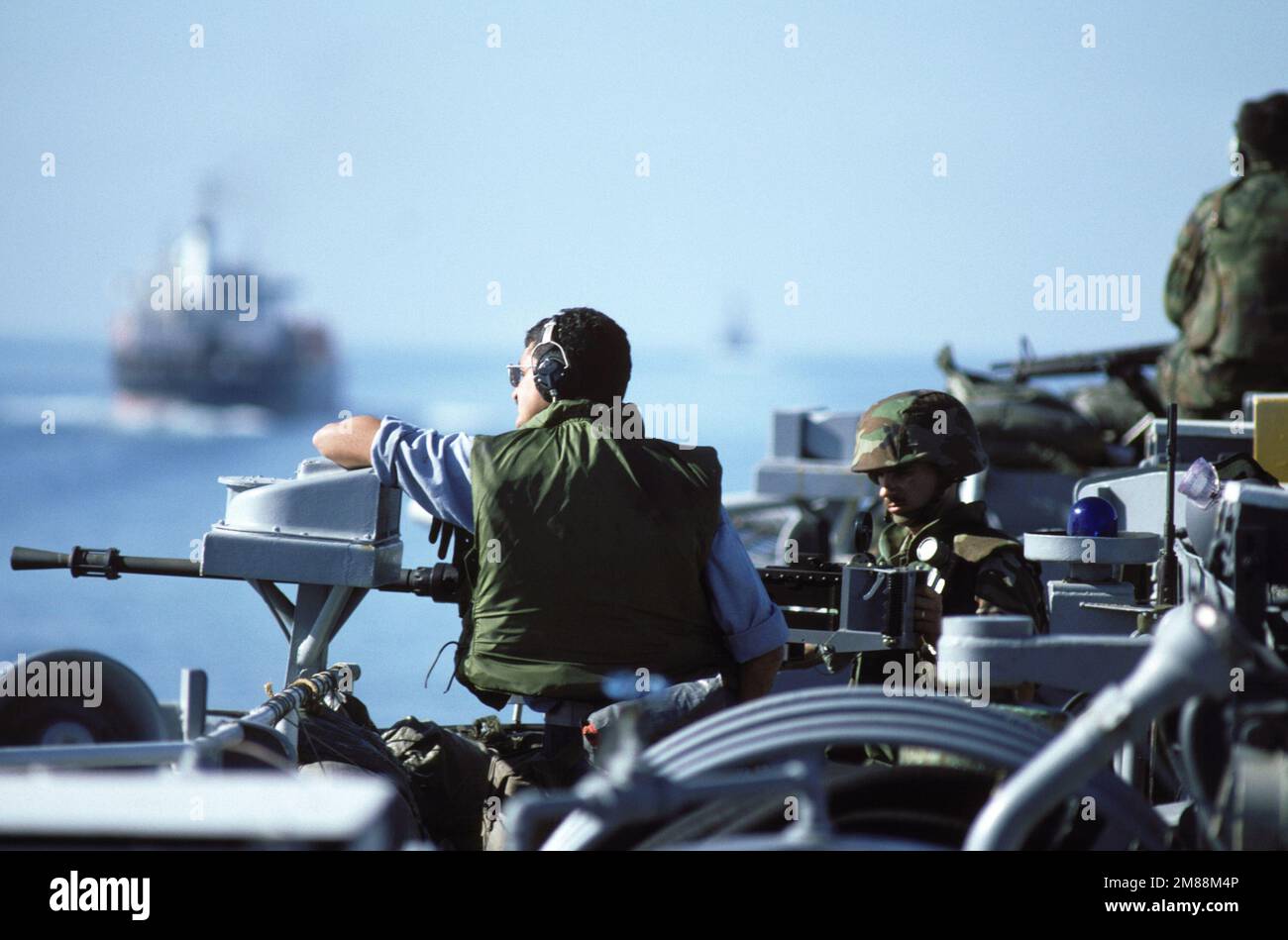 Uss okinawa lph 3 hi-res stock photography and images - Alamy