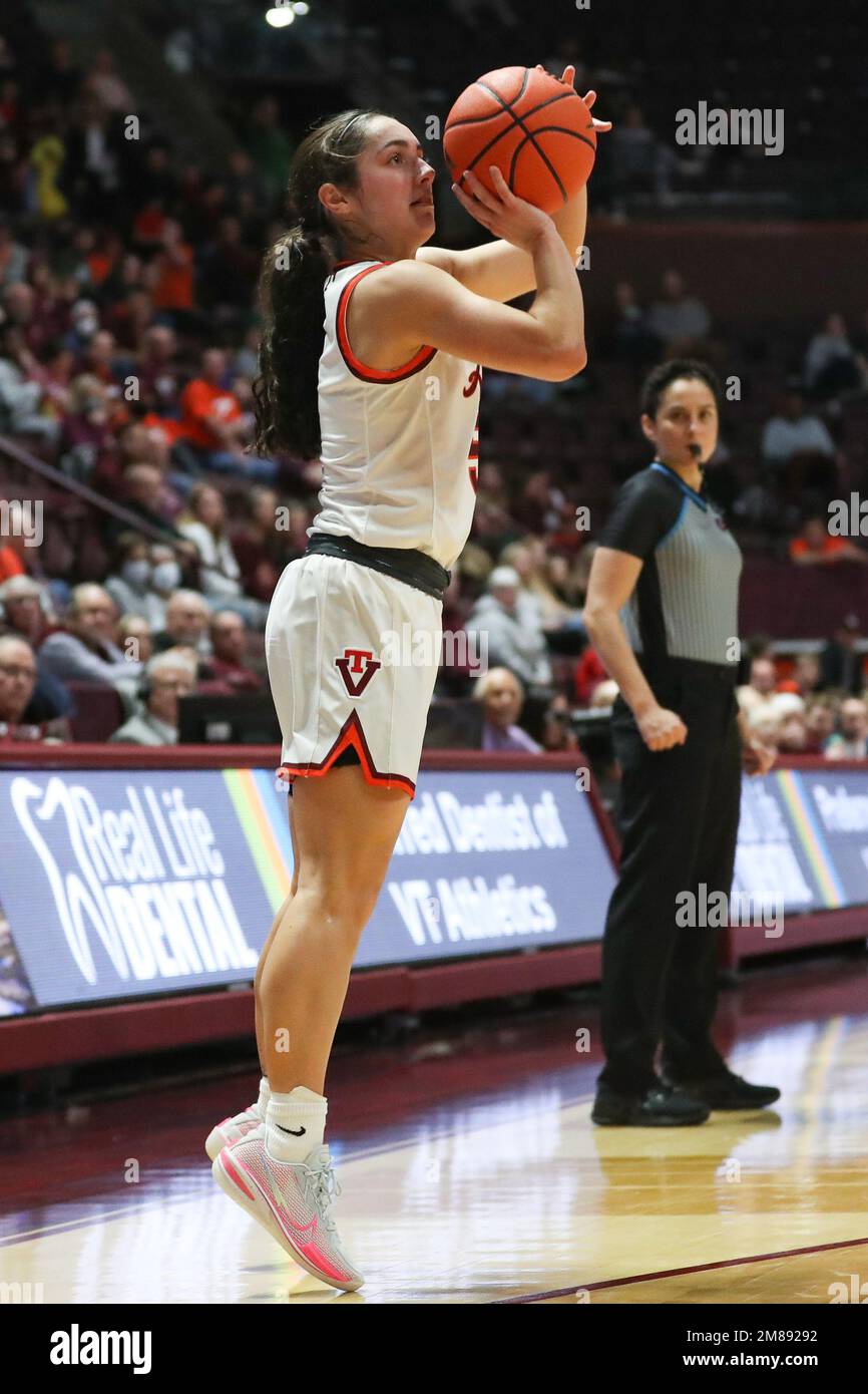 January 12, 2023 Virginia Tech Hokies guard Amoore (5) shoots