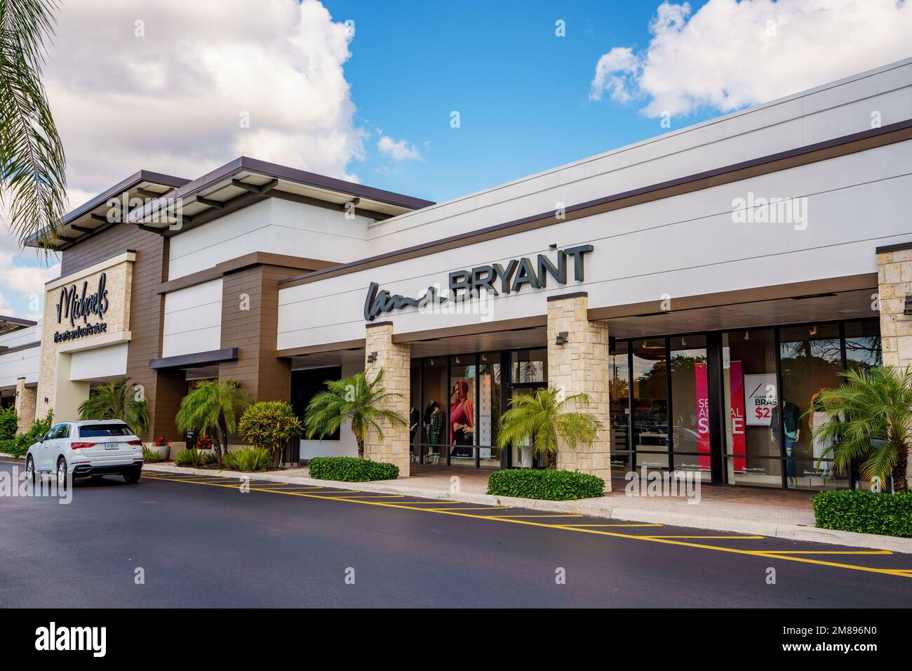 Lane bryant hires stock photography and images Alamy
